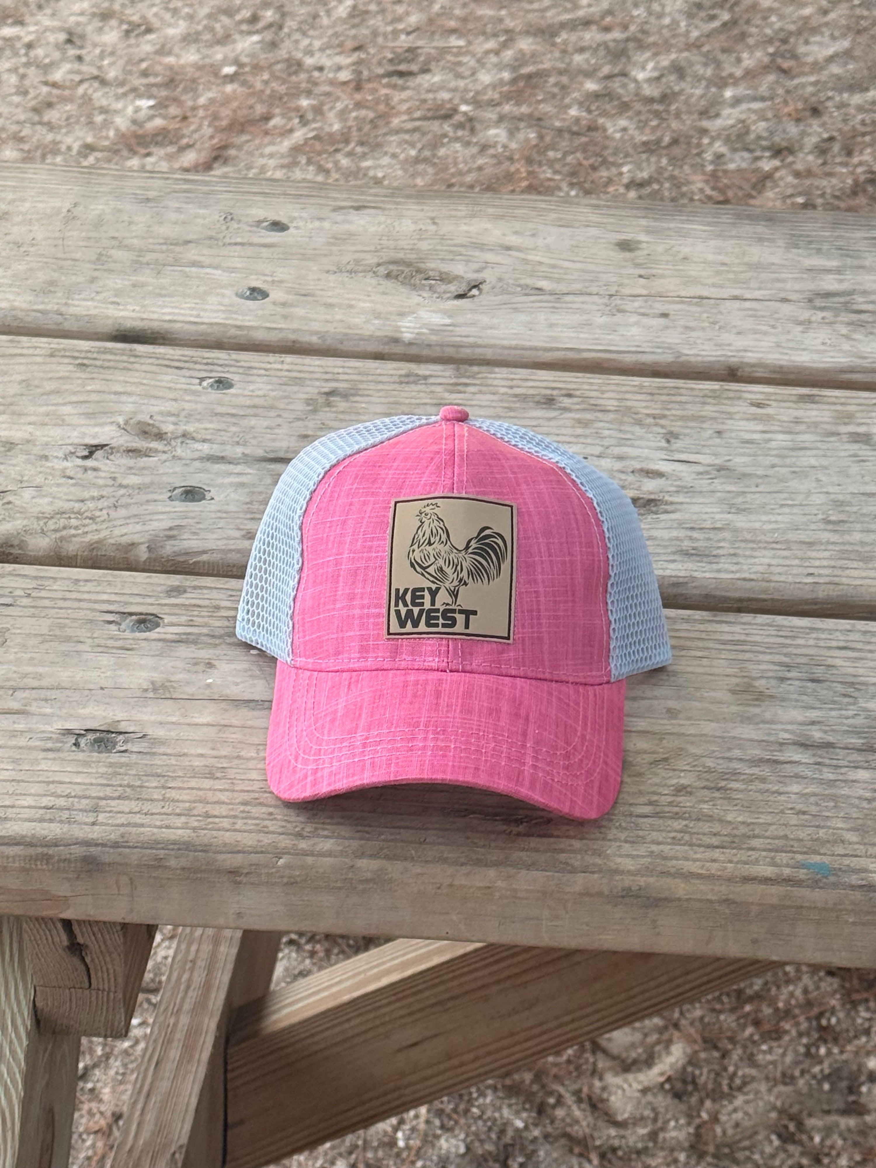 Tees Club baseball cap Key West Rooster Trucker Pink - Baseball Cap KW back view